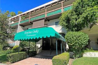 Condominium, 5460 White Oak AVE, Encino, CA  Encino, CA 91316