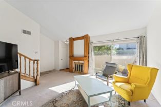 Condominium, 6232 Nita ave, Woodland Hills, CA 91367 - 2