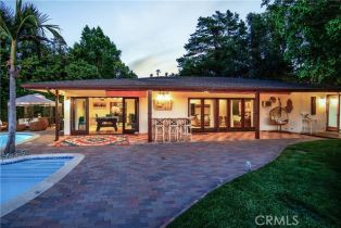 Single Family Residence, 3701 Royal Meadow rd, Sherman Oaks, CA 91403 - 32