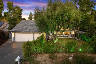 Single Family Residence, 17350 Angelaine way, Granada Hills, CA 91344 - 2