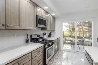 Condominium, 22375 Mission cir, Chatsworth, CA 91311 - 11