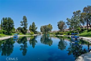 Townhouse, 23040 Park Sorrento, Calabasas, CA 91302 - 2