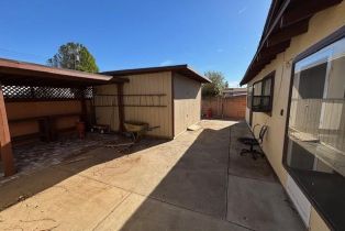 Single Family Residence, 10448 Alabama ave, Chatsworth, CA 91311 - 13