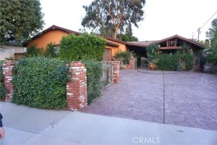 Single Family Residence, 10448 Alabama ave, Chatsworth, CA 91311 - 2