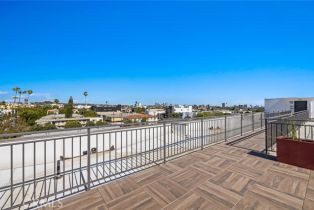 Apartment, 5820 La Mirada ave, Hollywood , CA 90038 - 23