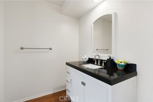 Condominium, 11622 Moorpark st, Studio City, CA 91602 - 15