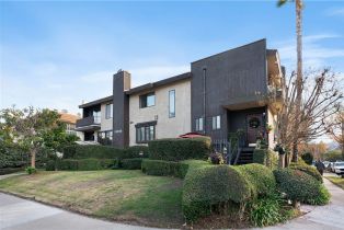 Condominium, 11622 Moorpark ST, Studio City, CA  Studio City, CA 91602