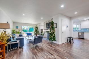 Single Family Residence, 17100 Minnehaha st, Granada Hills, CA 91344 - 5