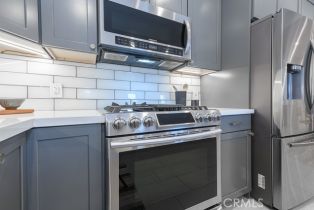 Condominium, 5420 Sylmar ave, Sherman Oaks, CA 91401 - 18