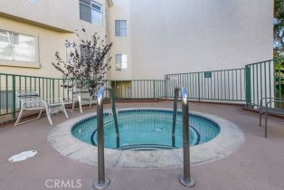 Condominium, 5420 Sylmar ave, Sherman Oaks, CA 91401 - 32