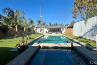 Single Family Residence, 22858 Burbank blvd, Woodland Hills, CA 91367 - 37