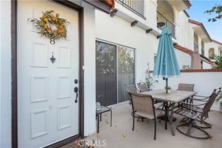 Condominium, 10030 Owensmouth ave, Chatsworth, CA 91311 - 2