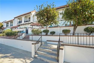 Condominium, 10030 Owensmouth AVE, Chatsworth, CA  Chatsworth, CA 91311