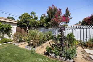 Single Family Residence, 5655 Natick ave, Sherman Oaks, CA 91411 - 22