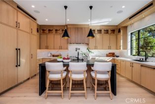 Single Family Residence, 13602 Morrison st, Sherman Oaks, CA 91423 - 10