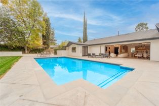 Single Family Residence, 19525 Valdez dr, Tarzana, CA 91356 - 68