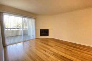 Condominium, 5515 Canoga ave, Woodland Hills, CA 91367 - 9