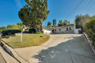 Single Family Residence, 21858 De La Luz AVE, Woodland Hills, CA  Woodland Hills, CA 91364