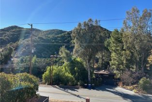 , 24638 Mulholland hwy, Calabasas, CA 91302 - 3