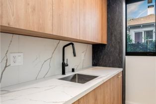 Single Family Residence, 4904 Van Noord ave, Sherman Oaks, CA 91423 - 11