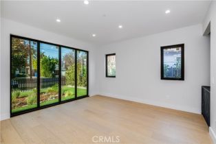 Single Family Residence, 4904 Van Noord ave, Sherman Oaks, CA 91423 - 28