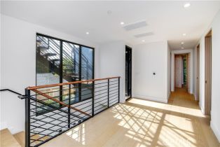 Single Family Residence, 4904 Van Noord ave, Sherman Oaks, CA 91423 - 31