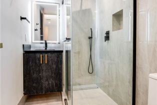 Single Family Residence, 4904 Van Noord ave, Sherman Oaks, CA 91423 - 33