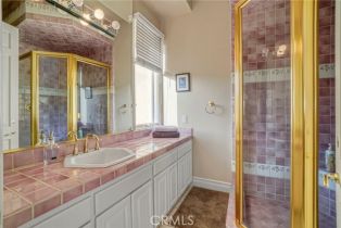 Single Family Residence, 22537 Summit Ridge cir, Chatsworth, CA 91311 - 42