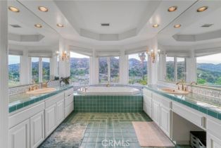 Single Family Residence, 22537 Summit Ridge cir, Chatsworth, CA 91311 - 9