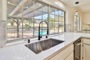 Single Family Residence, 20591 Celtic st, Chatsworth, CA 91311 - 12