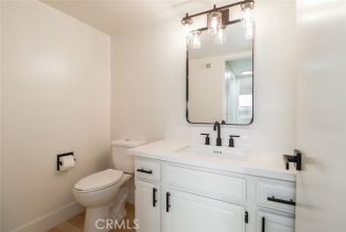 Single Family Residence, 20591 Celtic st, Chatsworth, CA 91311 - 16