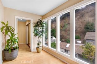 Single Family Residence, 3637 Dixie Canyon pl, Sherman Oaks, CA 91423 - 10