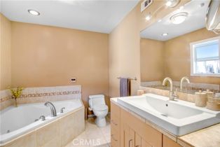 Single Family Residence, 3637 Dixie Canyon pl, Sherman Oaks, CA 91423 - 16