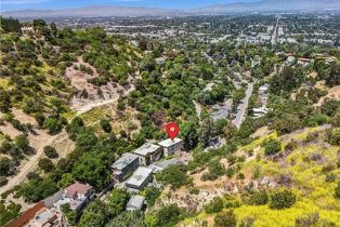 Single Family Residence, 3637 Dixie Canyon pl, Sherman Oaks, CA 91423 - 35