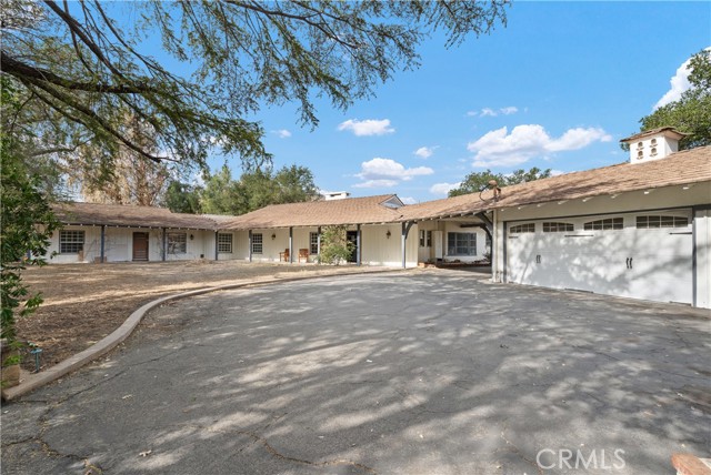 Single Family Residence, 22427 Plummer st, Chatsworth, CA 91311 - 1