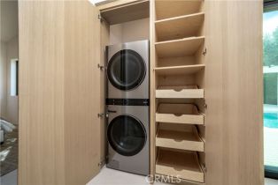 Single Family Residence, 5454 Buffalo ave, Sherman Oaks, CA 91401 - 37