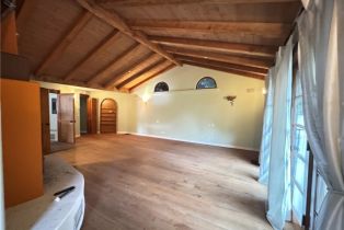 Single Family Residence, 124 Lower Lake rd, Lake Sherwood, CA 91361 - 11