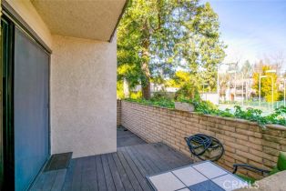 Condominium, 21801 Burbank blvd, Woodland Hills, CA 91367 - 10