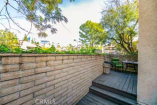 Condominium, 21801 Burbank blvd, Woodland Hills, CA 91367 - 12