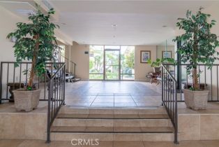 Condominium, 5328 Newcastle ave, Encino, CA 91316 - 2