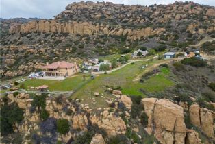 , 0 Thompson ave, Chatsworth, CA 91311 - 2