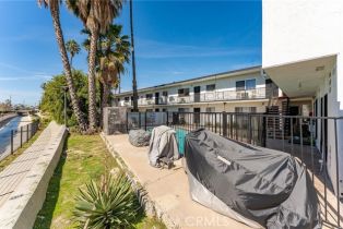 Residential Income, 252 Elm ave, Burbank, CA 91502 - 15