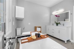 Single Family Residence, 14632 Valley Vista blvd, Sherman Oaks, CA 91403 - 19