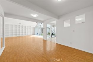 Single Family Residence, 17151 Nanette st, Granada Hills, CA 91344 - 12