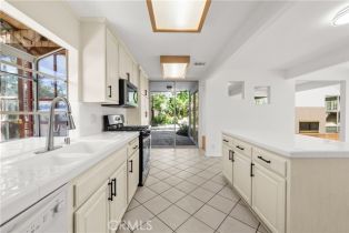 Single Family Residence, 17151 Nanette st, Granada Hills, CA 91344 - 14