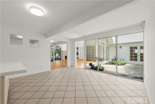 Single Family Residence, 17151 Nanette st, Granada Hills, CA 91344 - 17