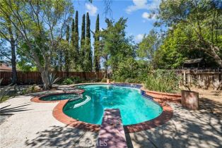 Single Family Residence, 17151 Nanette st, Granada Hills, CA 91344 - 32
