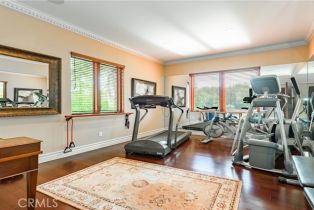 Single Family Residence, 16727 Bosque dr, Encino, CA 91436 - 17