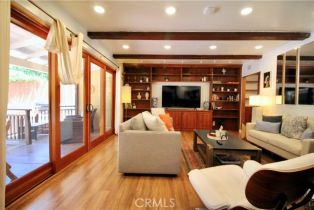 Single Family Residence, 4968 Reforma rd, Woodland Hills, CA 91364 - 4