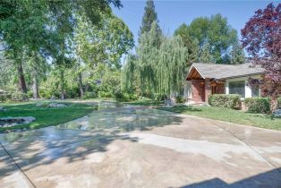 Single Family Residence, 23341 Ostronic dr, Woodland Hills, CA 91367 - 3